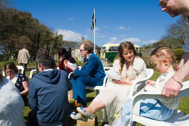 relaxed wedding showing wedding guests enjoying the outdoor wedding reception