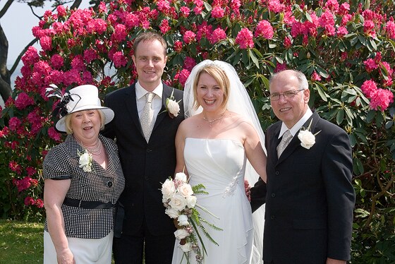 Fowey Hall offers many different backdrops for wedding photography in the grounds