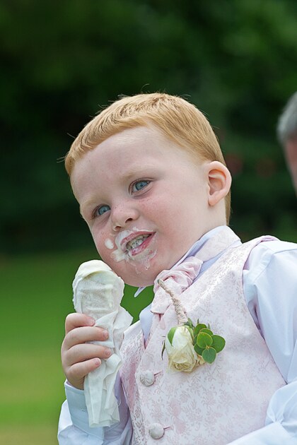 ice cream for the wedding guests